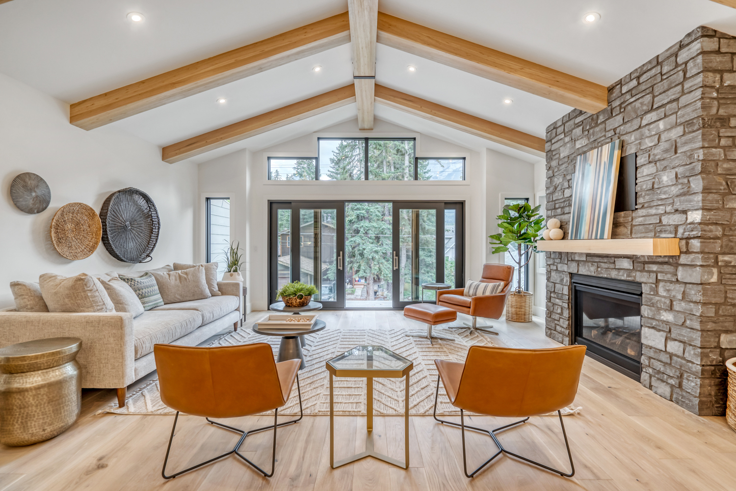 09.23.2022 - Christopher Vincent - 725 3 St, Canmore_16
