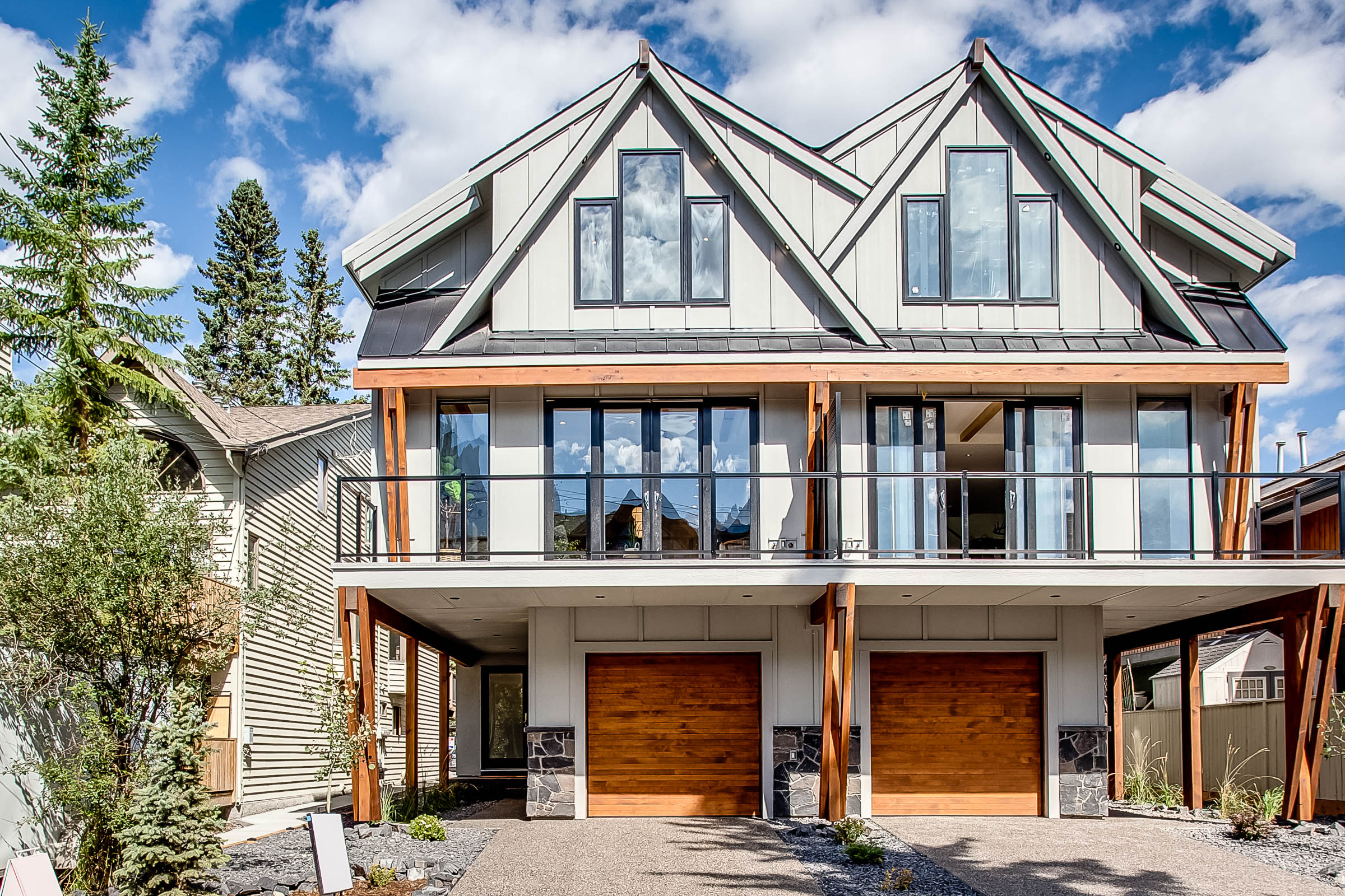 2 805 5 St Canmore-1